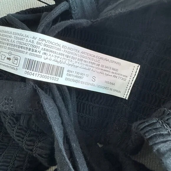 Stradivarius Black Eyelet Ruffle Crop Top (Size S) New Without Tags 🖤 - Picture 12 of 12